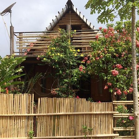 The Village House Puerto Princesa Exterior foto