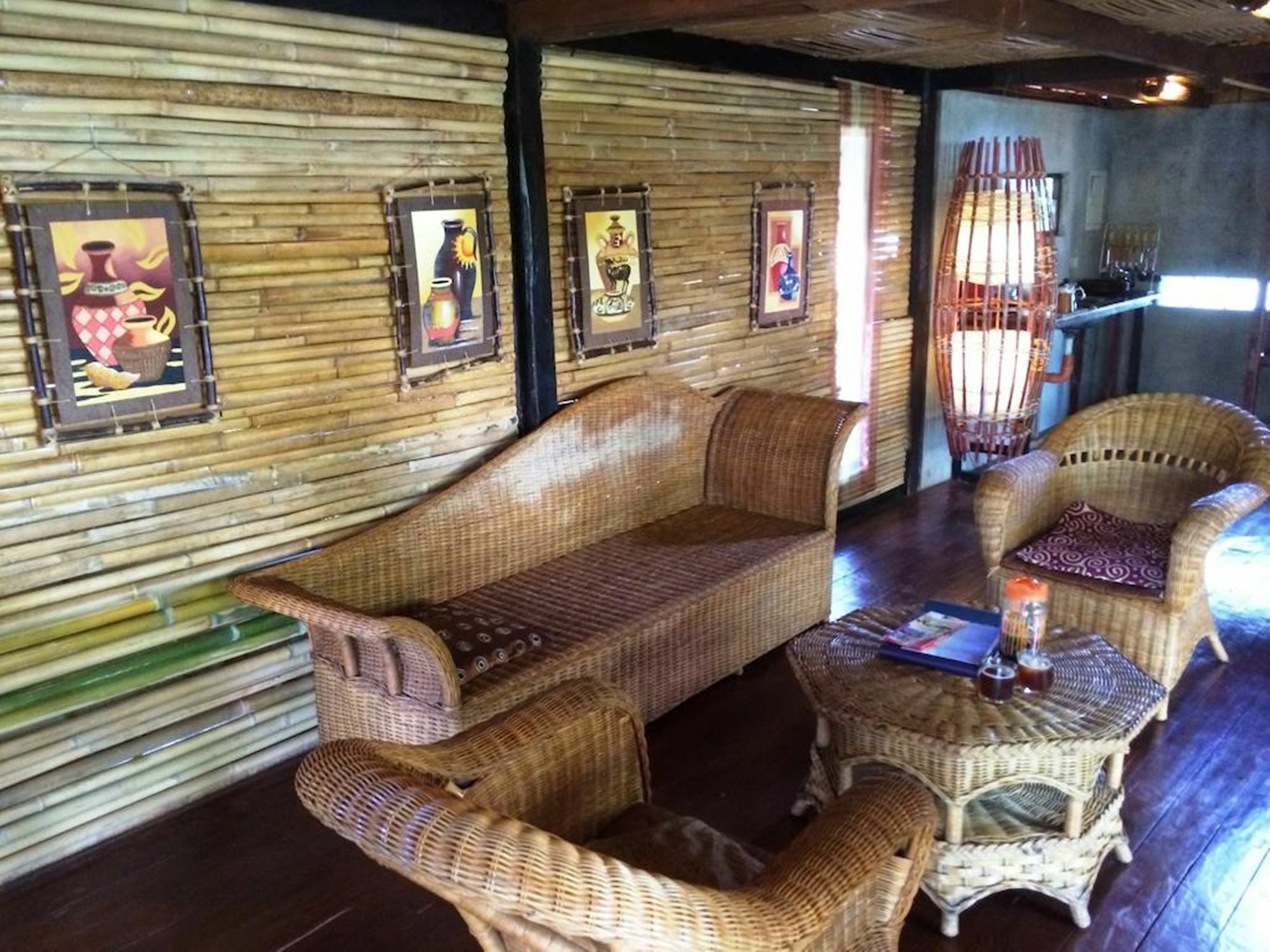 The Village House Puerto Princesa Exterior foto
